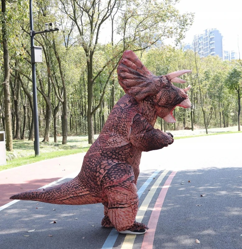 Nadmuchiwany kostium dinozaura Triceratops dla dorosłych FXICH