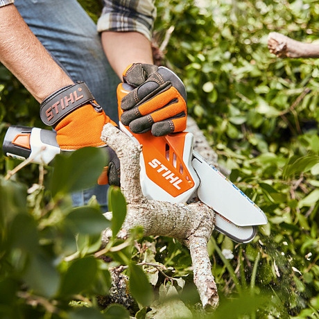 Stihl GTA 26 SET przecinarka akumulatorowa 10,8 V, akumulator i ładowarka