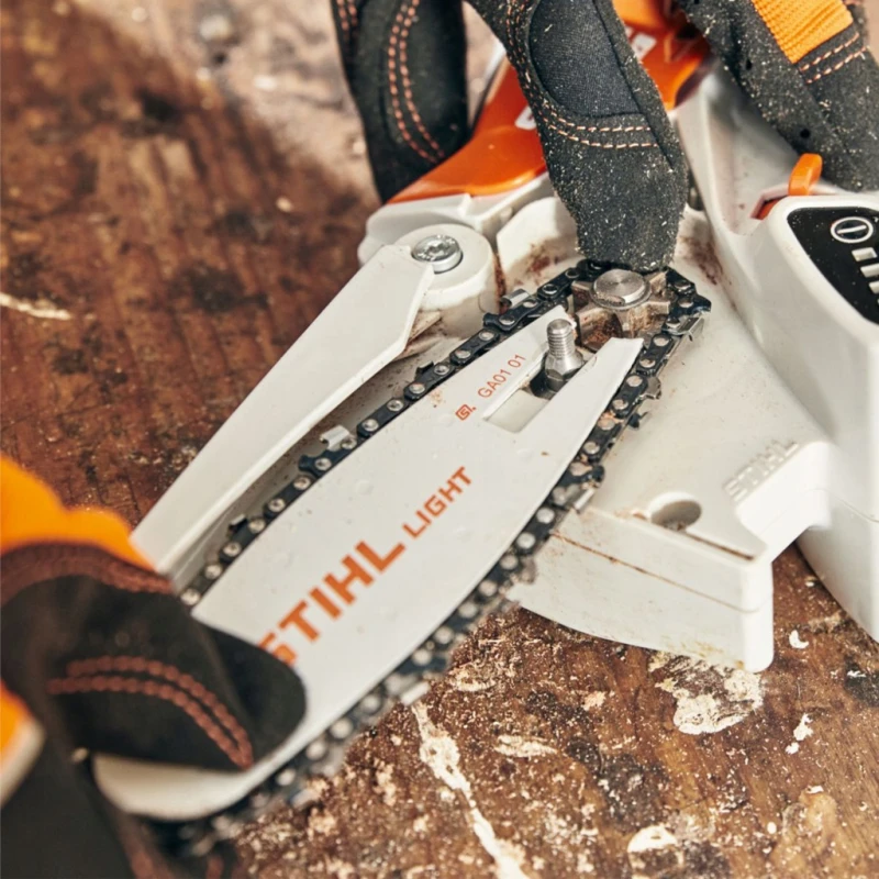 Stihl GTA 26 SET przecinarka akumulatorowa 10,8 V, akumulator i ładowarka