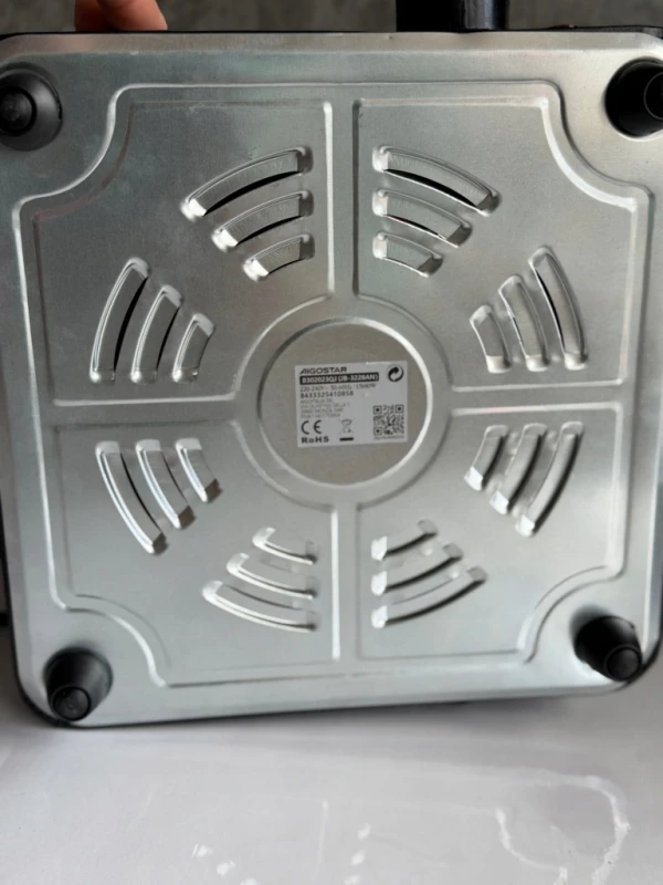 Aigostar kuchenka elektryczna 1500 W żeliwna płyta 18 cm